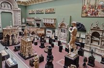 Victoria and Albert Museum Private Tour with Art Specialist