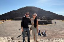 Pyramids of Teotihuacan without traps for tourists morning or afternoon