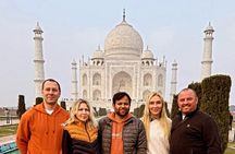 Taj Mahal and Agra Private Day Car Tour from Delhi with 5* Meal