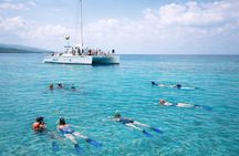 Ocho Rios Catamaran: Dunn's River Falls, Snorkeling & Open Bar