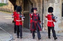 Tower of London Beefeater Opening Ceremony & Early Access