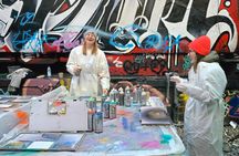 Munich Old Town Walk & Stencil Art Workshop