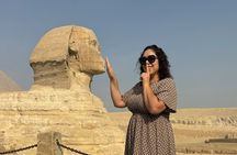 Giza Pyramids & Sphinx Tour with Expert Guide & Mobile Photoshoot