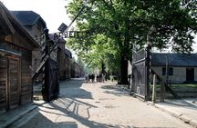 Auschwitz Birkenau Guided Tour Meeting Point from Cracow