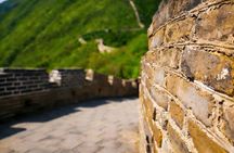 Private Day Tour of Mutianyu/Badaling Great Wall w/VIP Fast Pass