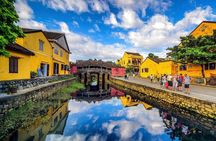 Hoi An Old Town Walking Tour with Two Scenic Boat Experiences