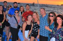 Los Cabos Sunset Cruise: Iconic Views, Group Joy, Food and Drink