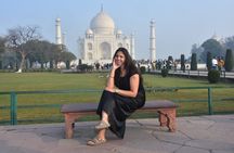 Agra: Taj Mahal Express Entry Tickets w/ Local Expert Tour Guide