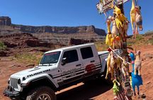 Private Scenic Jeep Tour in Moab Choose Your Adventure