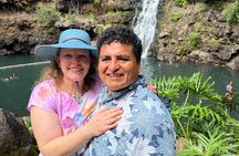 Private O'ahu Island Tour Waimea Waterfalls and Local Delights