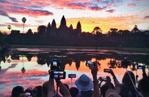Private Angkor Temples Tour with Sunrise