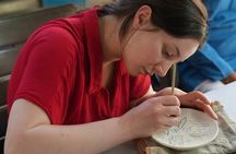 Jaipur Private Blue Pottery with Master Artist