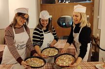 Knead, Walk and Taste Rome with Pizza Class in Trastevere