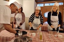 Knead, Walk and Taste Rome with Pizza Class in Trastevere