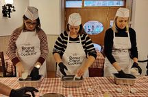 Knead, Walk and Taste Rome with Pizza Class in Trastevere