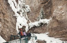 Johnston Canyon: Frozen Falls Private Tour