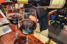 Portland Urban Winery Tour: Food+Wine Included