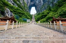 2-Day Private Tour to Zhangjiajie National Park from Beijing with Accommodation 