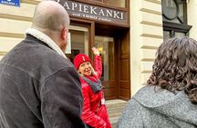 Walking Guided Tour with Street Food in Krakow