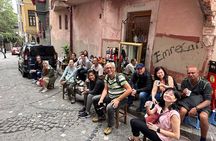 Old Istanbul Uncovered: Courtyards, Stories & Coffee with a Local