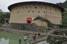 Private Tianluokeng Tulou Tour from Xiamen with Hakka Lunch