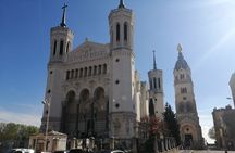 Lyon Highlights with a Local Fourviere and Old Town Walking Tour