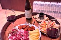 Palma Old Town & Market Walking Tour with Wine, Ham & Cheese