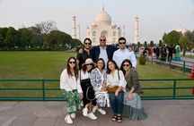 All-Inclusive: Private Taj Mahal & Agra Day Trip From Delhi