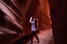 Great Chamber & Peek-a-Boo Slot Canyon 4WD Excursion - 4 Hrs