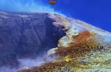 Tour of the summit craters of Etna (3406 m) with video drone