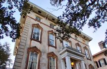 Macabre Victorian Era Walking Tour in Savannah Ga