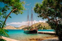 Zadar Boat Tour with Unlimited Wine and 3 Stops