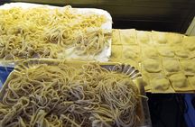 Cooking class,fresh pasta,Cooked and eaten,Wine in Taormina