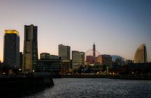 Walking Private Tour of Yokohama Cosmo World