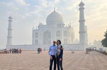 3 Day Jaipur and Agra Overnight Tour with Taj Mahal Sunrise
