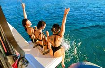Chrissi: Afternoon Catamaran trip - Dinner, Drinks & Sunset