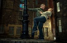 Private Edinburgh Photoshoot with a Local Photographer