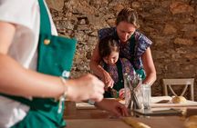 Hands-on Cooking Class and Lunch in the Heart of Chianti Classico