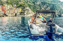 Cinque Terre Boat Tour. Where the Beauty meets the Sea