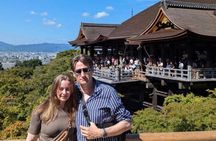 Kyoto Bus Tour: Fushimi, Kiyomizu, Kinkaku-ji & Arashiyama