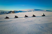 Snowmobiling from Husafell 