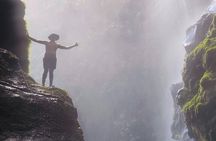 Jurassic Canyon Guided Hike in Baja del Toro