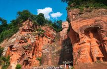  Chengdu Private Day Tour to the Leshan Giant Buddha and Huanglongxi Old Town