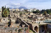 Pompeii, Herculaneum, Vesuvius Hike Small-Group Tour from Naples