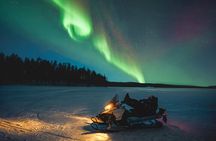 Snowmobile Photography Trip to the Aurora