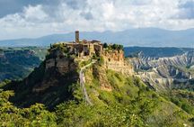 Rome: Tuscany Day Trip with Vineyard Lunch and Wine Tasting