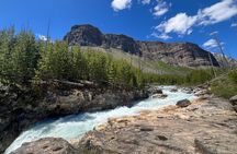 Private Banff, Lake Louise & Moraine/Minnewanka Tour From Calgary