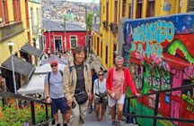 Santiago: Viña del Mar, Valparaiso & Casablanca Valley Tour