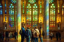 Barcelona Gaudí Combo Sagrada Familia and Park Güell Tour