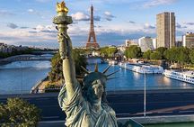 Electric bike tour of Franco-American friendship in Paris.